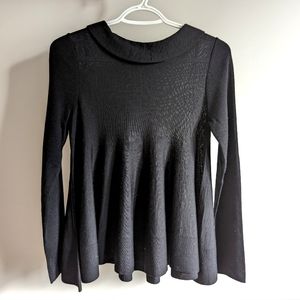 🆕 NWT COS Merino wool sweater top
